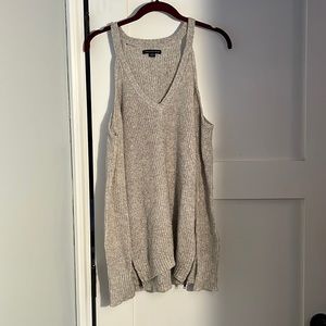 AE OFF THE SHOULDER SWEATER